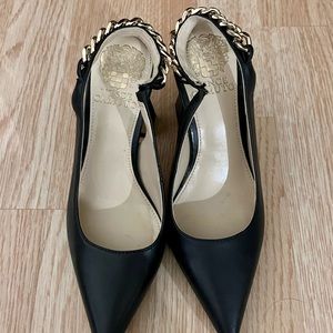 Women’s size 6 Vince Camuto sling back heels